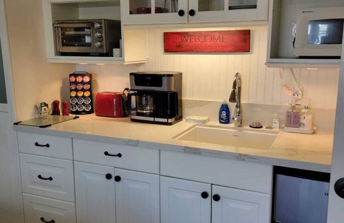 Rancho Bernardo Apartment | Stunning Studio w/Large Patio & Hot Tub - Suite A