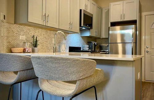 East Village Apartment | Stunning Suite 4 @ Hotel Nemo Downtown