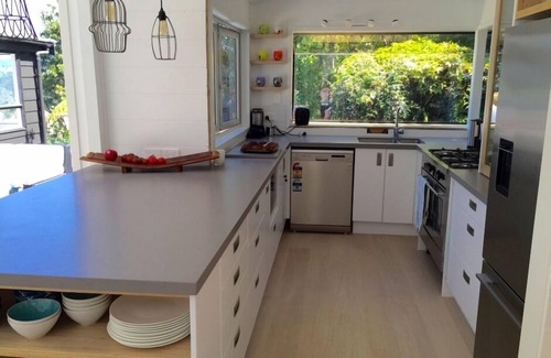 Tairua House | Stunning Tairua Seaviews