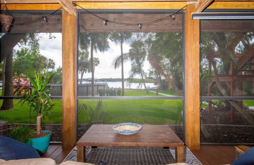 Riverview House | Stunning Tampa Bay Waterfront House w/Pool