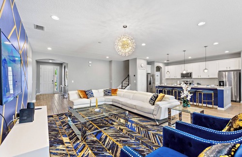 Loughman Villa | Stunning Themed Villa, Family Friendly-15 Bedrooms, Theater-Game Rm, Sleeps 32