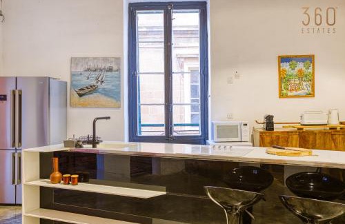 Floriana Apartment | Stunning traditional Palazzo in central Floriana by 360 Estates