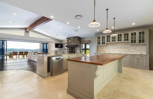 Balmoral Ridge House | Stunning Tranquil Hinterland Retreat-Superb Views!