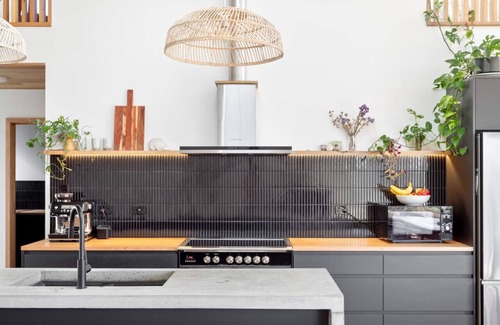 Trevallyn House | Stunning Trevallyn Retreat