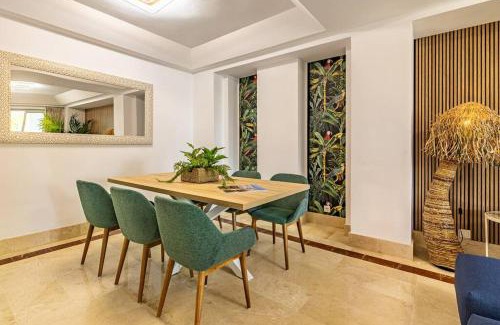 Sotogrande Apartment | Stunning Tropical Oasis 3BR, Pool and Water Views