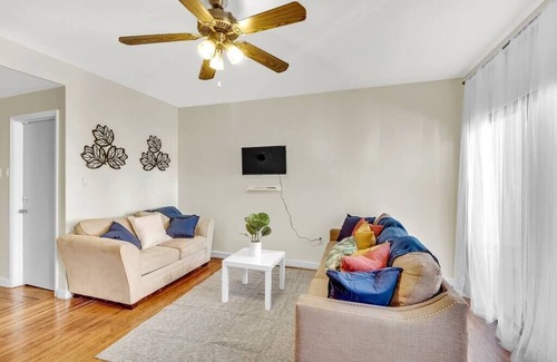 Graduate Hospital Apartment | Stunning Unit by Rittenhouse & Grad Hospital