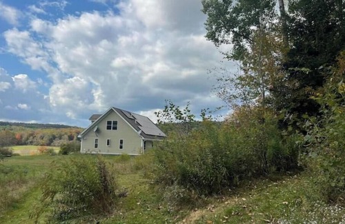 Milford House | Stunning valley views, just 12 minutes from Cooperstown