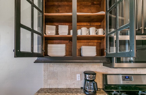 Edmond House | Stunning View in the City (No Taxes)