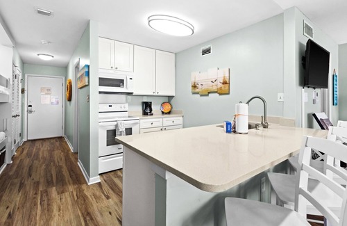 Fort Bay Condo | Stunning views await at Latitude 29 Unit 21