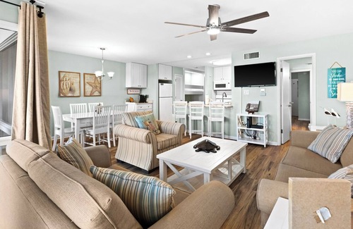 Fort Bay Condo | Stunning views await at Latitude 29 Unit 21