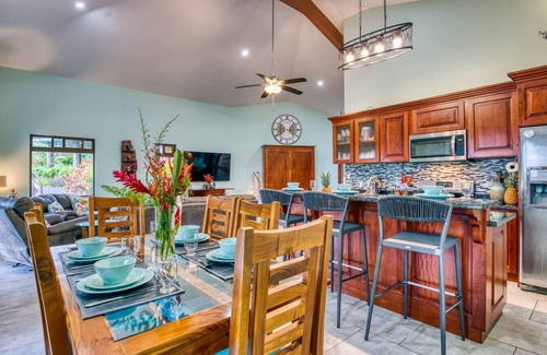 Tronadora Apartment | Stunning Views,4 Suites,Great for Groups, Hot Tub!