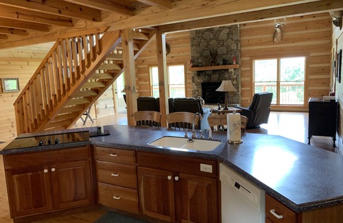 Bakersville House | Stunning Views, 4Bd/4Ba Spacious Home between Asheville & Boone