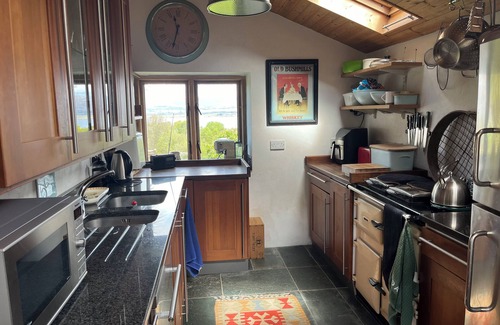 Tuosist House | Stunning views beautiful old farmhouse Peaceful overlooking bay & mountains