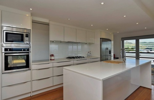 Mount Pleasant House | Stunning Views from Mount Pleasant