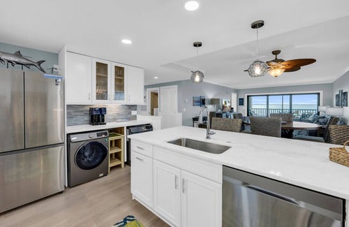 Captiva Condo | Stunning Views from a Stunning Condo