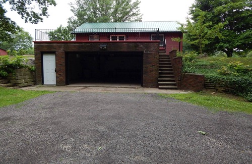 Conneaut House | Stunning views in a great location for hunting fishing or just vacation!
