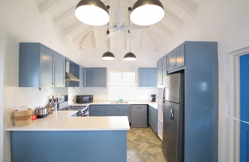 Silver Sands House | Stunning Views, Oceanfront Oasis with Private Pool - Inch by Inch