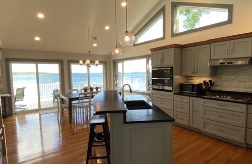 Marlboro House | Stunning views of Acadia and Frenchman Bay in Oceanfront luxury!