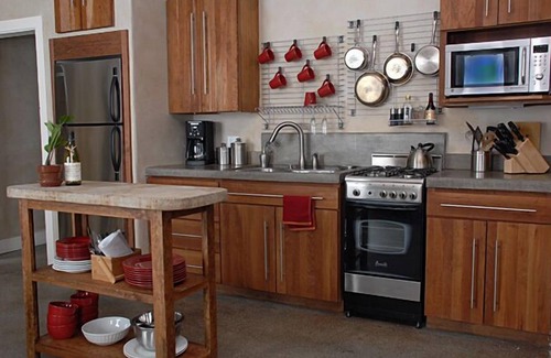 Taos House | Stunning Views of Taos Mountain, 2 Bedroom 2 Bathroom Luxury Guesthouse