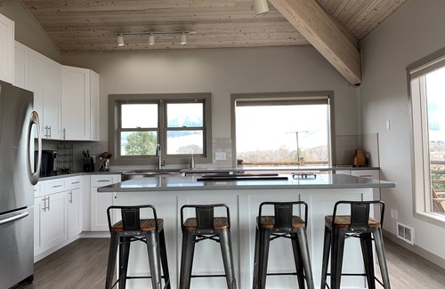 Livingston House | Stunning views right on the Majestic Yellowstone River!