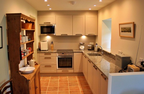 Great Broughton House | Stunning villa for 4 people with WIFI, TV and terrace