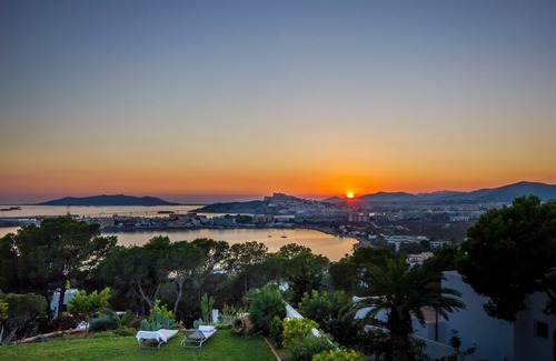 Cap Martinet Villa | Stunning Villa Close To Ibiza Town with Panoramic Sea and Sunset views
