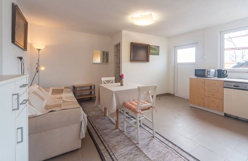 Tyn nad Vltavou House | Stunning villa for 2 people with WIFI, terrace, pets allowed and parking