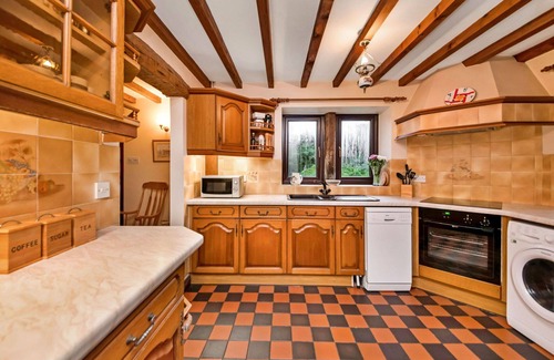 Alstonfield House | Stunning villa for 5 people with WIFI, TV and parking