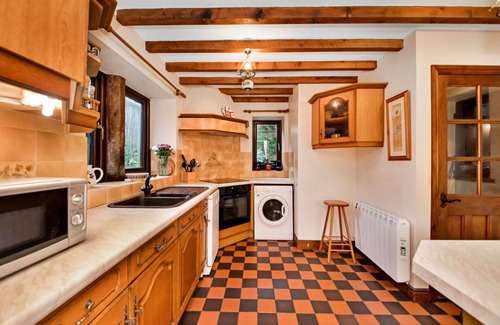 Alstonfield House | Stunning villa for 5 people with WIFI, TV and parking