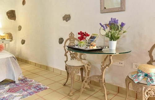 Ingenio Villa | Stunning villa for 8 people with WIFI, pool, TV, terrace and parking