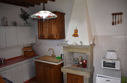 Volerrano Villa | Stunning villa for 7 people with WIFI, pool and parking