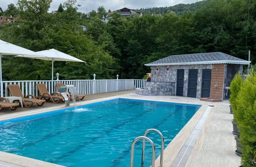 Yanik Villa | Stunning Villa in Peaceful Sapanca