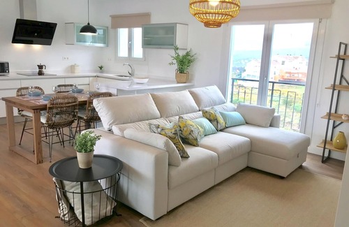 Caleta de Velez Villa | Stunning Villa near Bavaria Golf and Beach