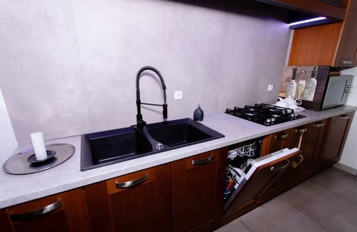 Yerevan Villa | Stunning Villa Private Pool near Yerevan centre