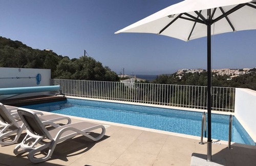 Salema Villa | Stunning Villa with Heated Pool Sea Views and Walk to Beach