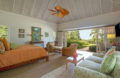 Tryall Villa | Stunning Villa with 2 Private Pools, Jacuzzi, Gym, Media Centre & Breathtaking Sea & Forest Views!