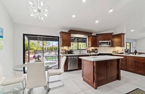 Richmond West House | Stunning Villa with private pool on Tropical half acre of Paradise