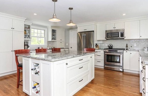 Yarmouth Port House | Stunning water views and quality property in private location