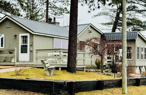 Wetmore House | Stunning water views. 7 minutes from Munising Pictured Rocks boat cruises.