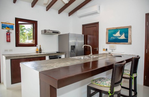 Kralendijk Cottage | Stunning Water Villa - 2 Bedr - 2 Bathr