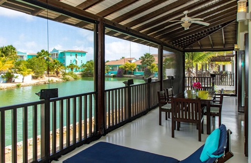 Kralendijk Cottage | Stunning Water Villa - 2 Bedr - 2 Bathr