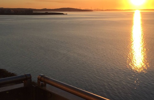 Newhaven Apartment | Stunning waterfront luxury apartment