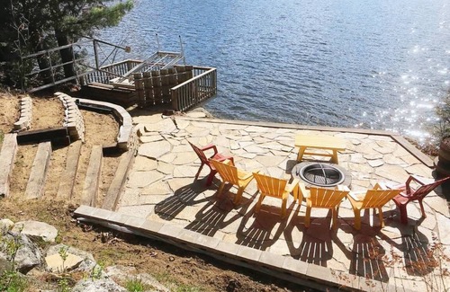 New London Cottage | Stunning waterfront view
