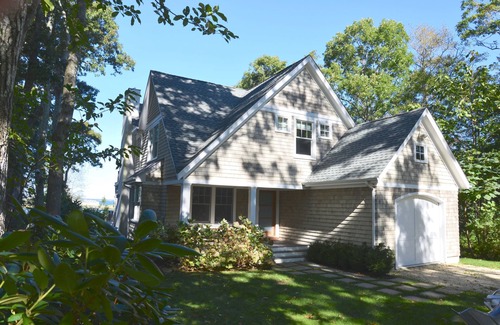 North Sea House | Stunning Waterfront Home on Peconic Bay, Gorgeous Sunsets, Private Dock