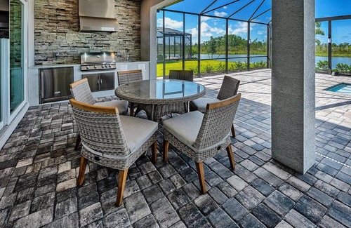 Biggar House | Stunning Wildblue Home + pool/1-Month minimum (Estero/Ft Myers Area)