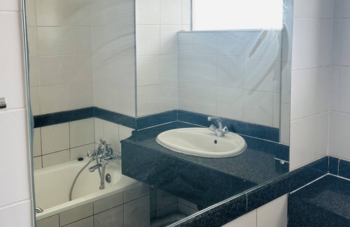 South Beach Apartment | Stunning2-Bed self catering Apartment in Durban