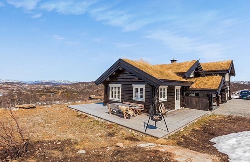 Rauland House | Stunninng home in Rauland with sauna