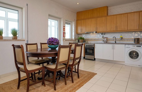 Figueira da Foz Apartment | Stupendo Sun & Beach - 3BR Fig.Foz - Center - Air Conditioning