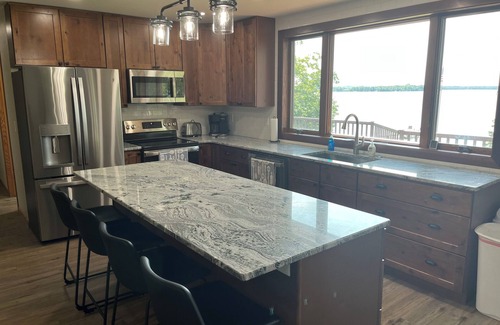 Alexandria House | Stupendous Lake Ida Home on the Water and close to Carlos Creek Winery. Lic2061