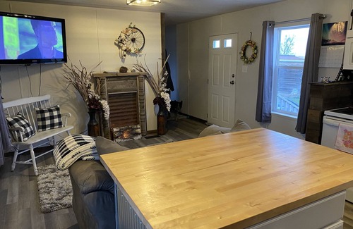 Whitewood House | Sturgis Motorcycle Rally Vacation Rental